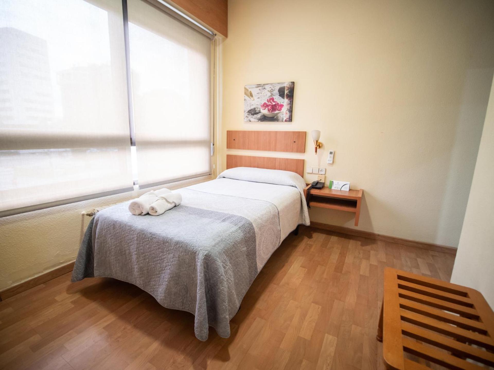 אלבאסטה Hotel Castilla מראה חיצוני תמונה