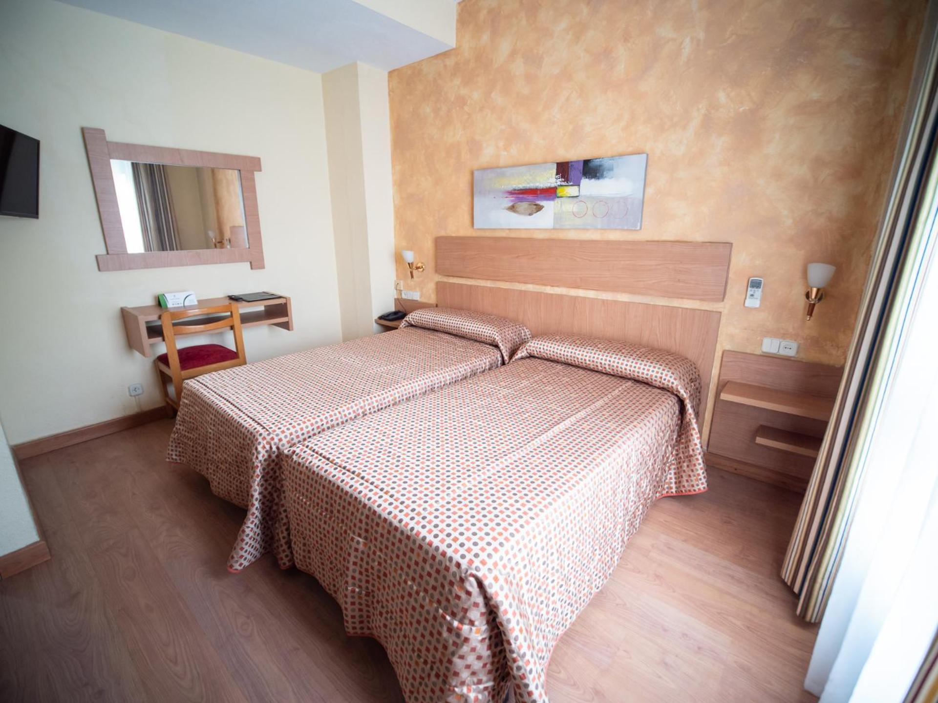אלבאסטה Hotel Castilla מראה חיצוני תמונה